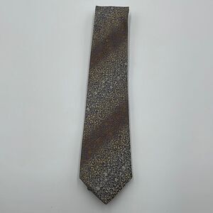 100% silk Brown and cream colored alfani necktie